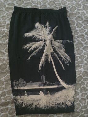Black Palm-Print Pencil Skirt